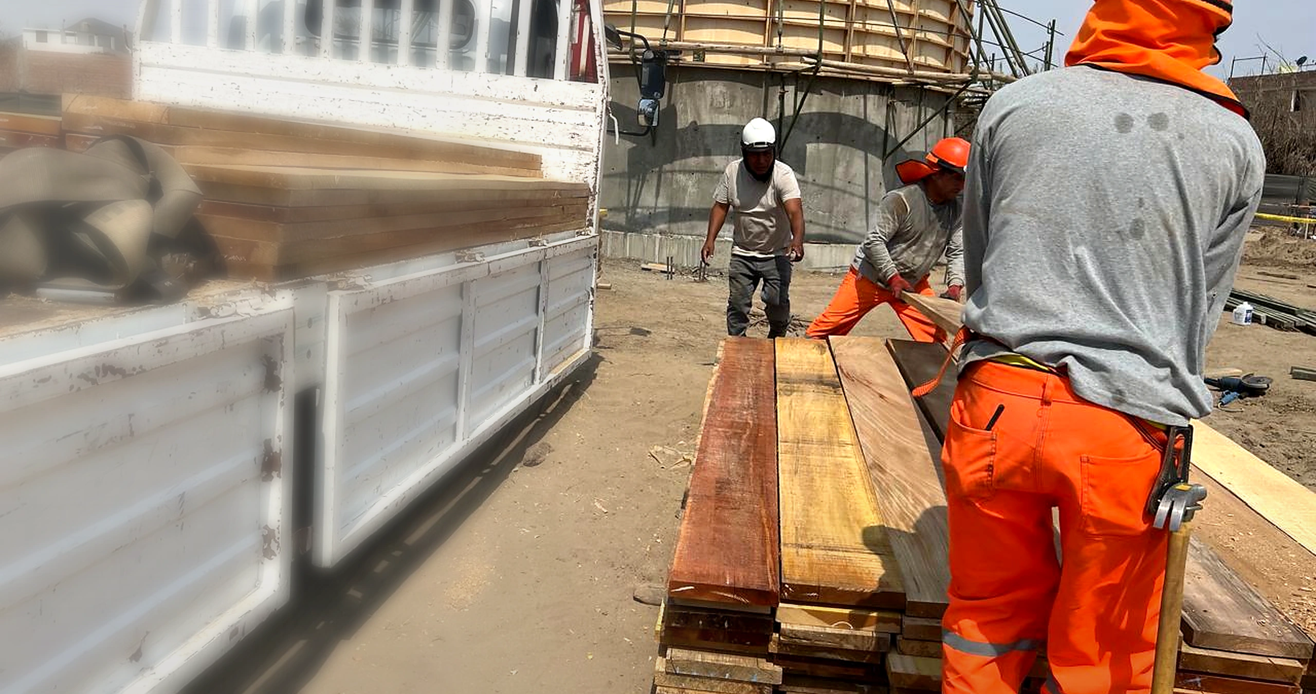 Madera trabajada en taller